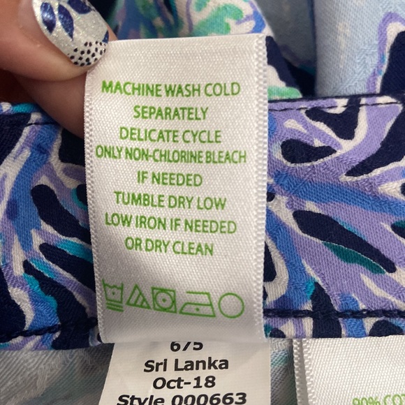 Lilly Pulitzer Capri - Picture 13 of 13